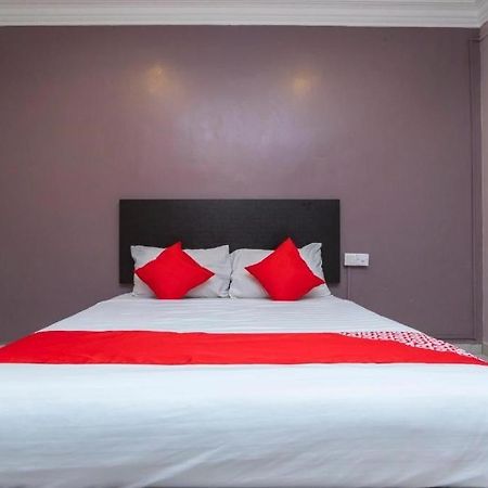 Golden Horse Hotel Джохор-Бару Екстер'єр фото